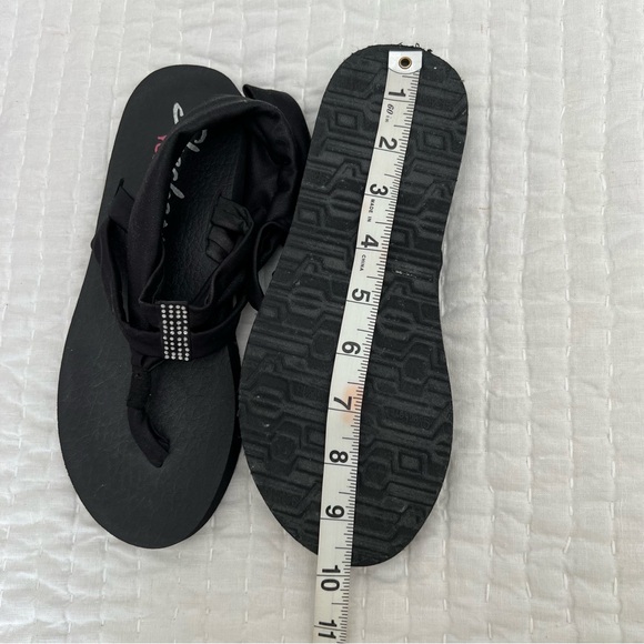 Skechers Black Women's Sandals, size 7 - Picture 7 of 7